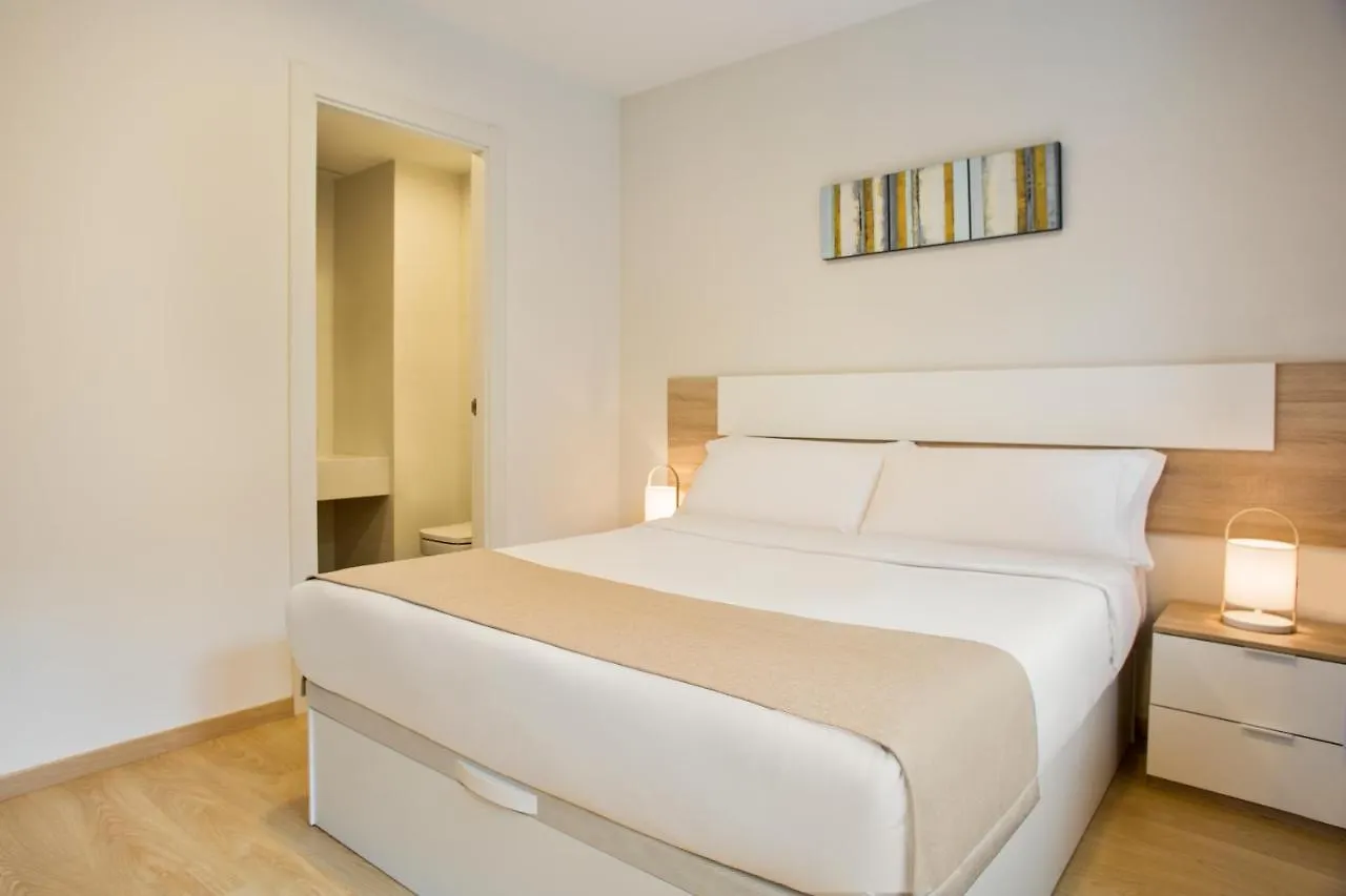 ברצלונה Ginosi Pedralbes Hotel